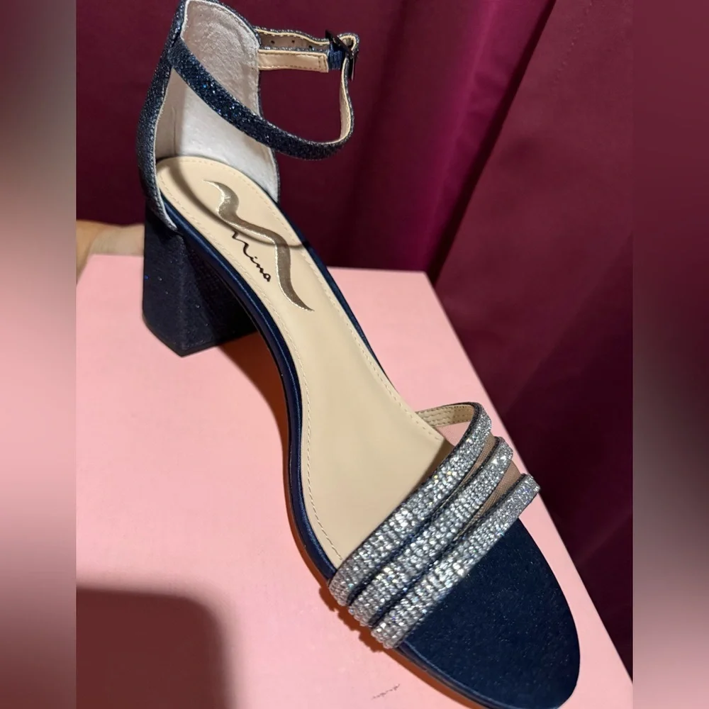 Beautiful navy with rhinestone heels